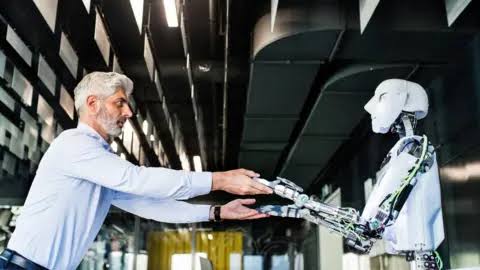 The Double-Edged Sword of AI: Job Losses and New Opportunities