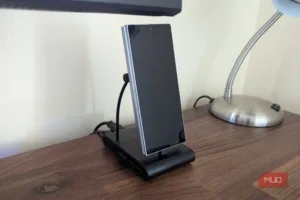 A dock station for phone