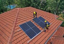 Nomba, Synafare Target 300 Nigerian Startups With $1.4 million Solar Financing Synafare Solar Power Installation on Rooftop Image source: Sun King